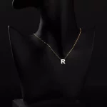 مدال حرف R 6140
