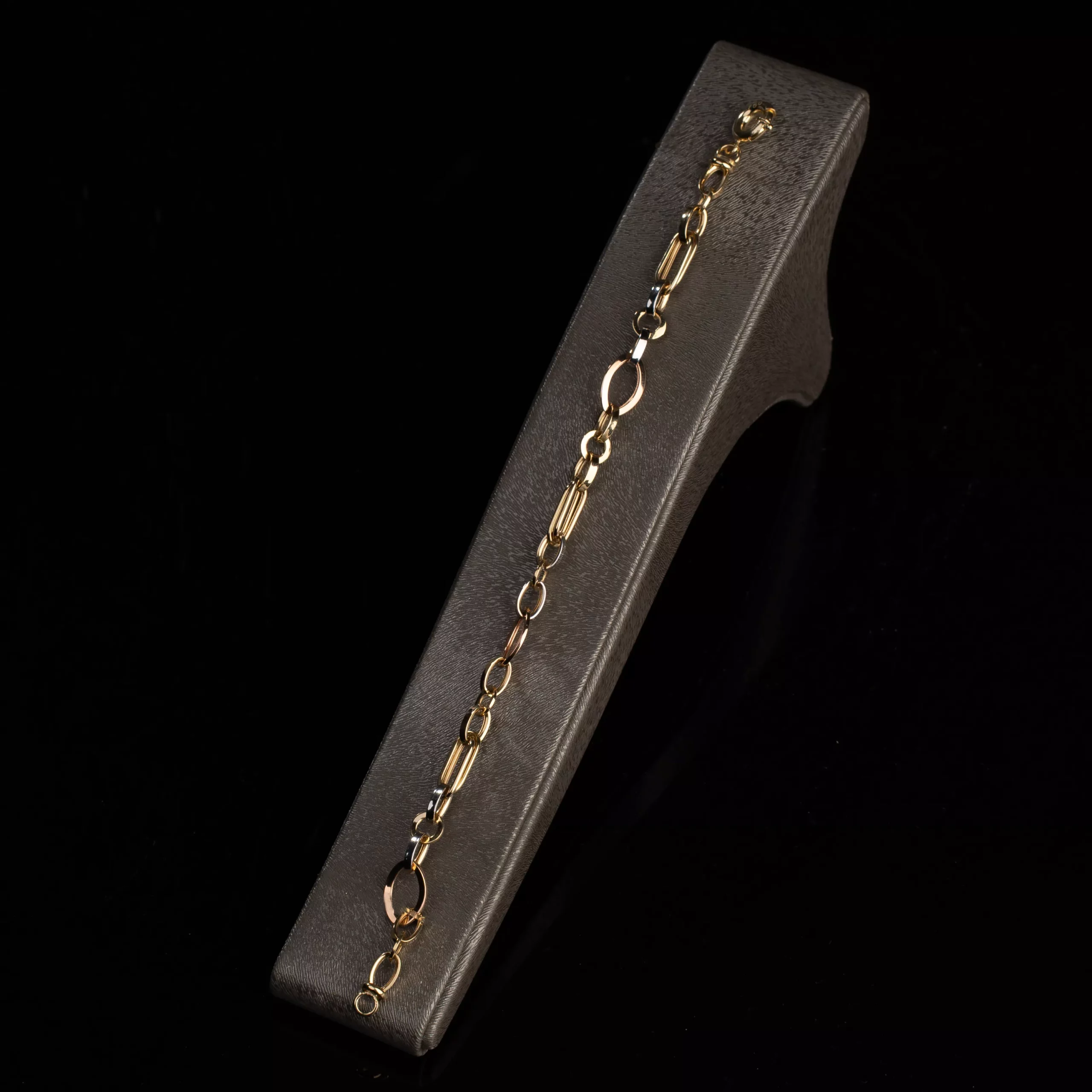 دستبند رنگی 9072