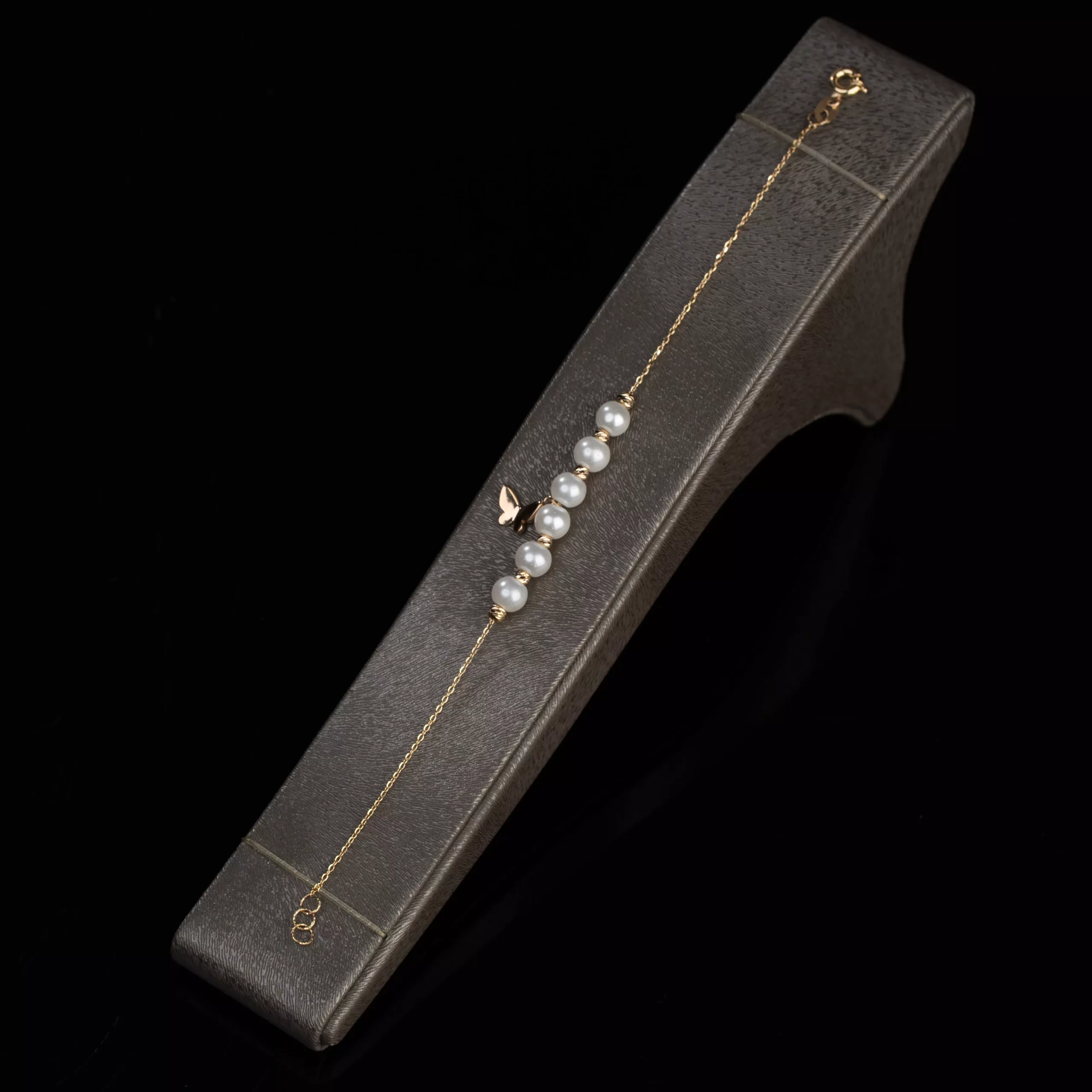 دستبند مروارید پروانه 9067